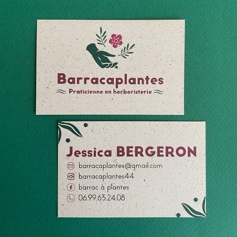 carte de visite professionnelle en papier herbe